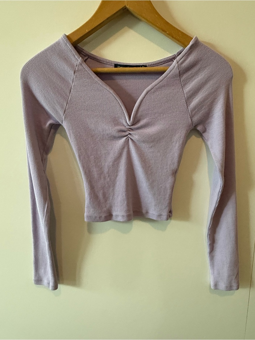 Abercrombie & Fitch Lilac Ribbed Ruched Long Sleeve Crop Top XS